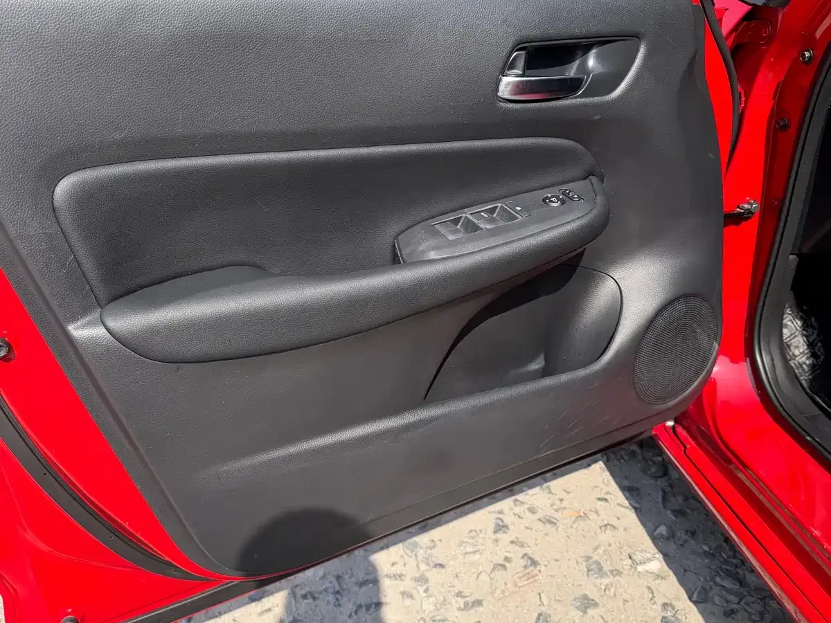 Honda LIFE 2021 1.5L CVT SPO-SS Agile Edition — Фото автомобиля 4