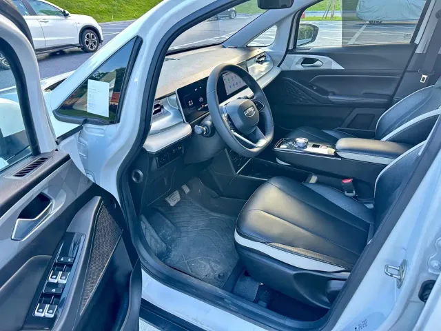 Geely Geometry E Firefly — Фото автомобиля 4