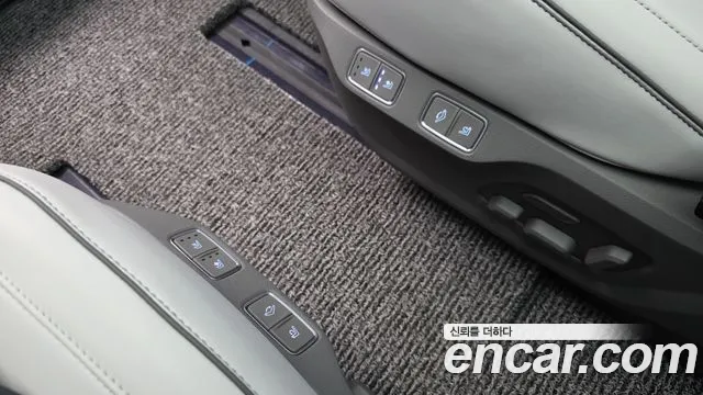 Hyundai Staria — Фото автомобиля 25