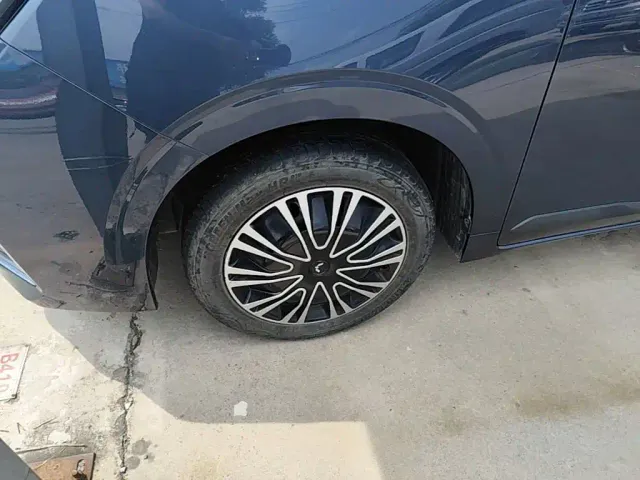 Wuling Jiachen — Фото автомобиля 22