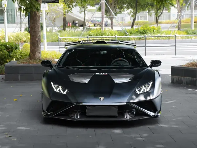 Lamborghini Huracan — Фото автомобиля 2