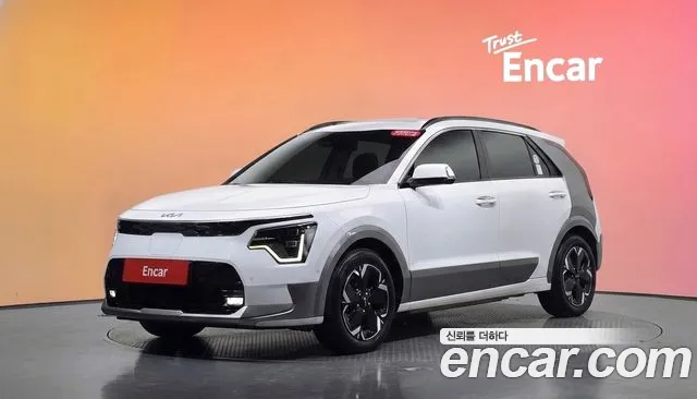 Фотография автомобиля — Kia Niro New