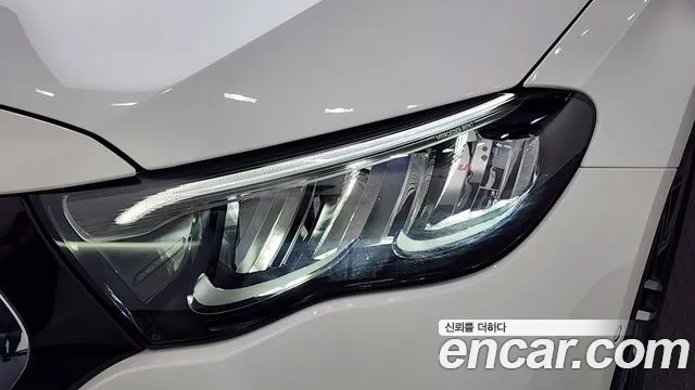 Mercedes-Benz E-Class W214 — Фото автомобиля 21