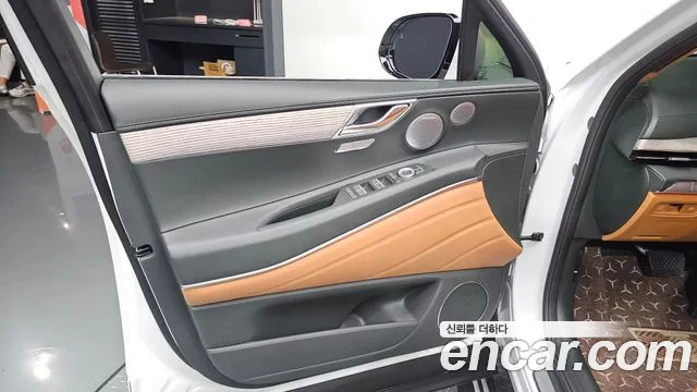 Genesis GV80 — Фото автомобиля 13