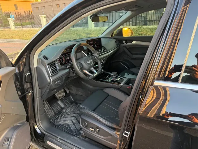 Audi Q5L — Фото автомобиля 4