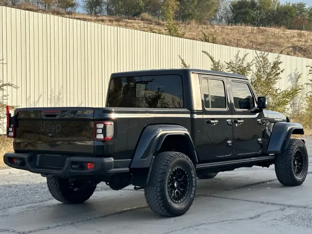 Jeep Gladiator — Фото автомобиля 7