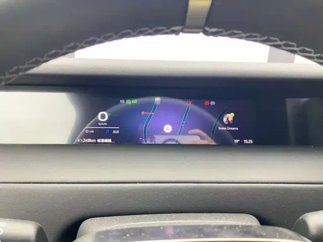 iCAR V23 — Фото автомобиля 10