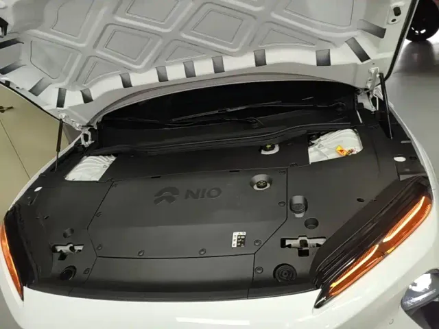 Nio ET5 Touring — Фото автомобиля 19