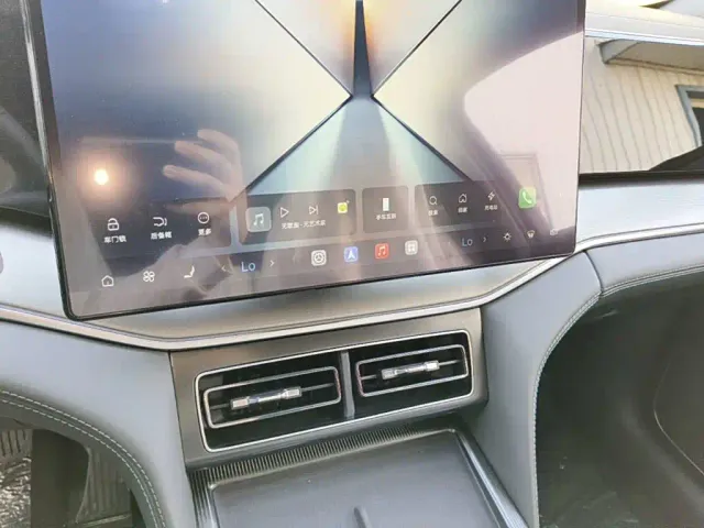 BYD Song L DM-i — Фото автомобиля 12