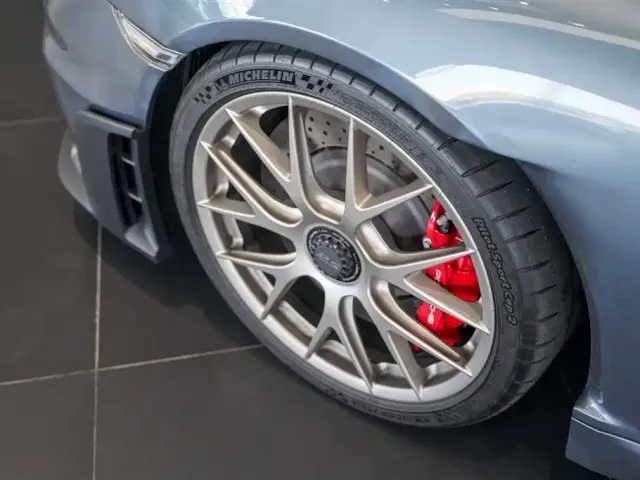 Porsche 718 — Фото автомобиля 11