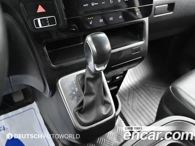 Hyundai Staria Staria Карго 5 мест — Фото автомобиля 9