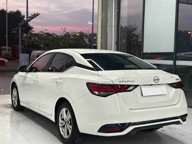 Nissan Sylphy — Фото автомобиля 9