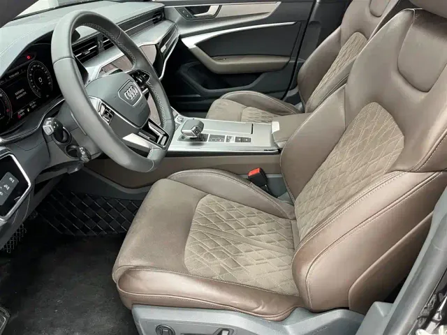 Audi A7L — Фото автомобиля 12