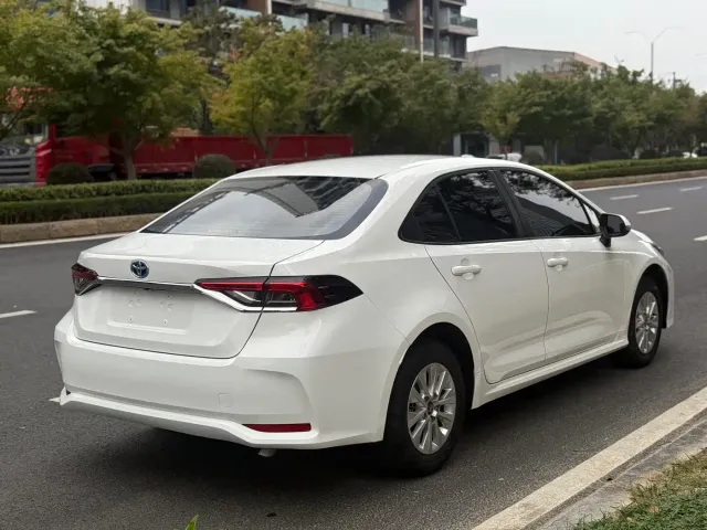 Toyota Corolla 2023 1.2T Pioneer Edition — Фото автомобиля 5
