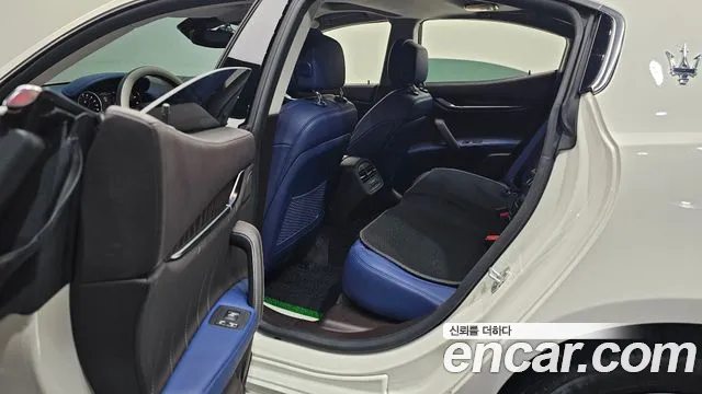 Maserati Ghibli Ghibli — Фото автомобиля 26