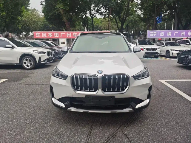BMW X1 — Фото автомобиля 2