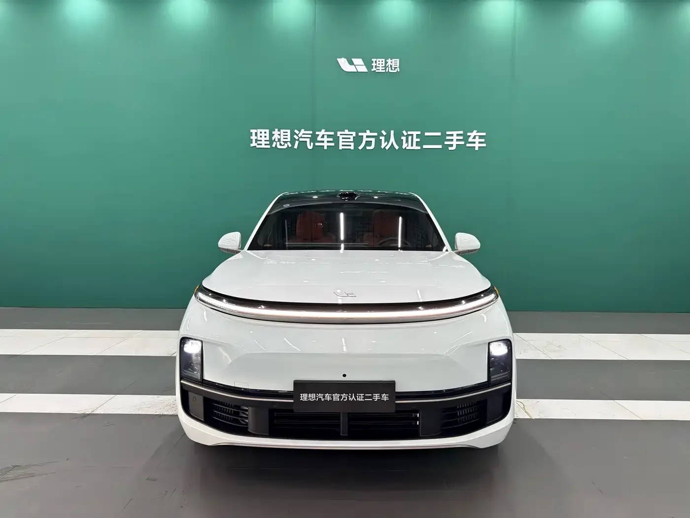 Li Auto Li Xiang L9 2025 Ultra Smart Renewal Edition — Фото автомобиля 2
