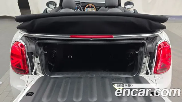 Mini Cooper Convertible — Фото автомобиля 20