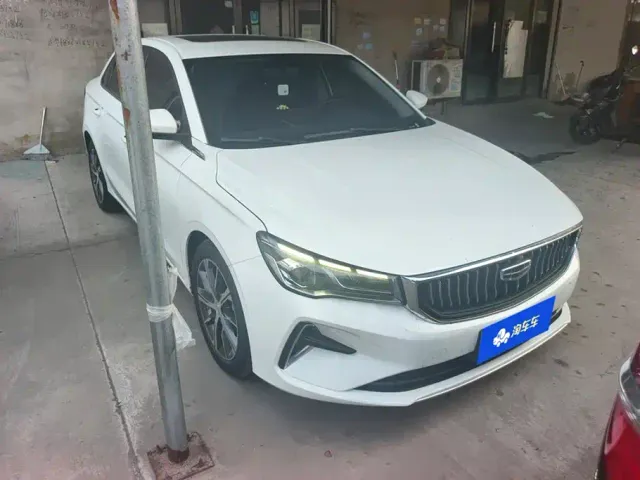 Geely Emgrand — Фото автомобиля 2