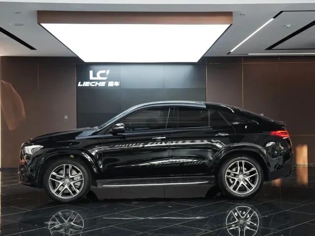 Mercedes-Benz GLE Coupe AMG — Фото автомобиля 3