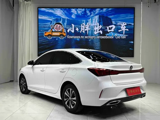 Changan Eado — Фото автомобиля 6