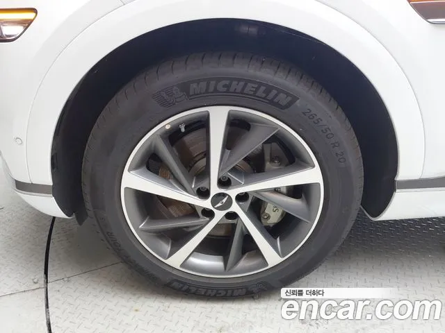 Genesis GV80 2.5T Бензин 2WD — Фото автомобиля 5