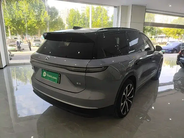 Nio ES8 — Фото автомобиля 6