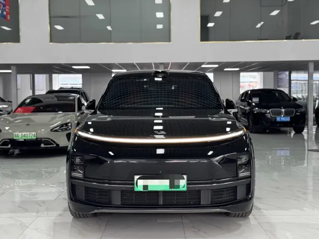Li Auto L9 — Фото автомобиля 2