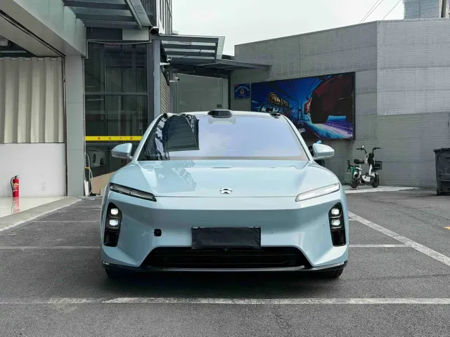 Nio ET5 Touring — Фото автомобиля 3