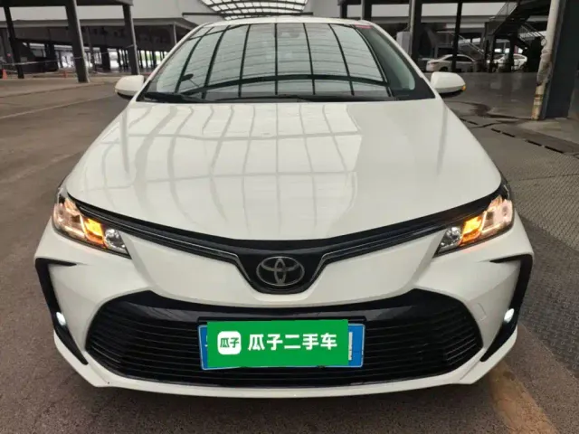 Toyota Corolla — Фото автомобиля 2