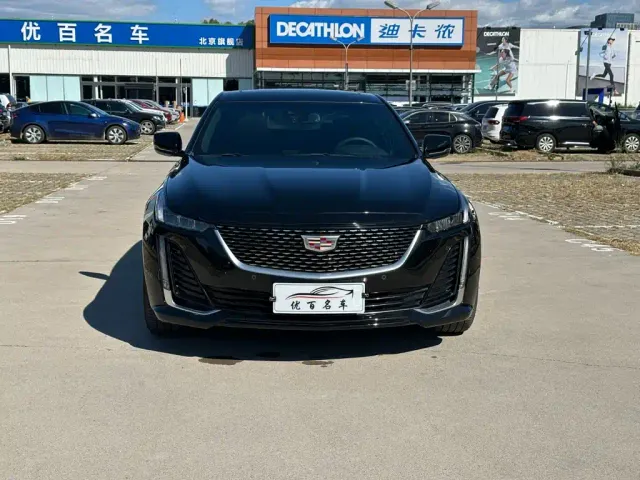 Cadillac CT5 — Фото автомобиля 12