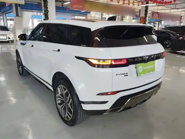 Land Rover Range Rover Evoque — Фото автомобиля 4