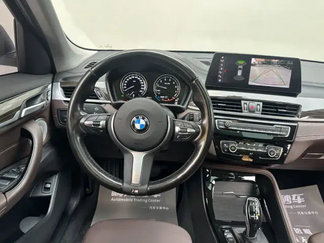 BMW X1 — Фото автомобиля 9