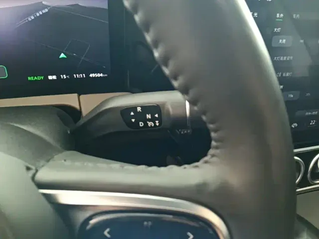 Leapmotor C11 — Фото автомобиля 13