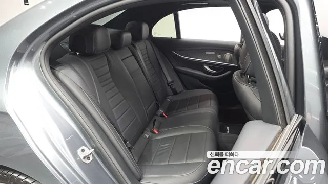 Mercedes-Benz E-Class E-класс W213 — Фото автомобиля 11