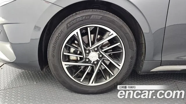 Hyundai Grandeur New — Фото автомобиля 5