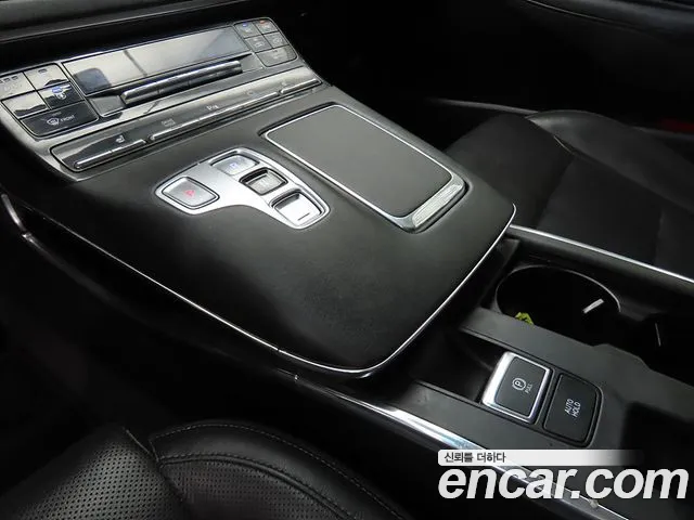 Hyundai Grandeur Новый Grandeur IG — Фото автомобиля 11