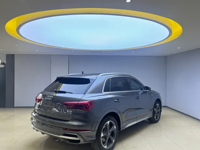 Audi Q3 — Фото автомобиля 6