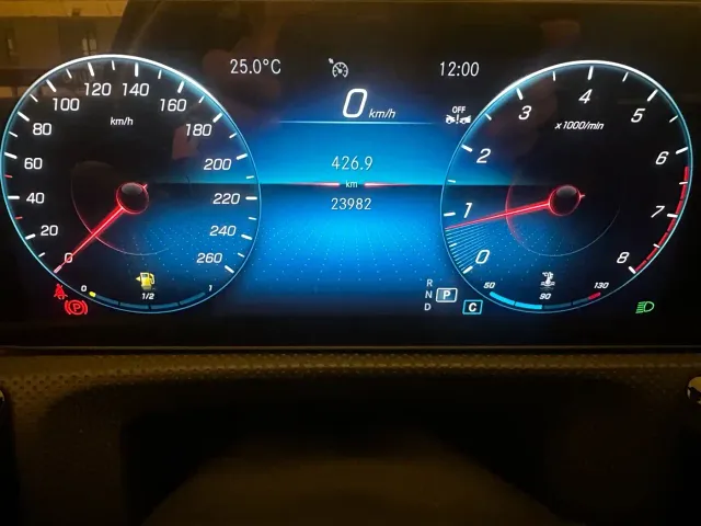 Mercedes-Benz A-Class — Фото автомобиля 10