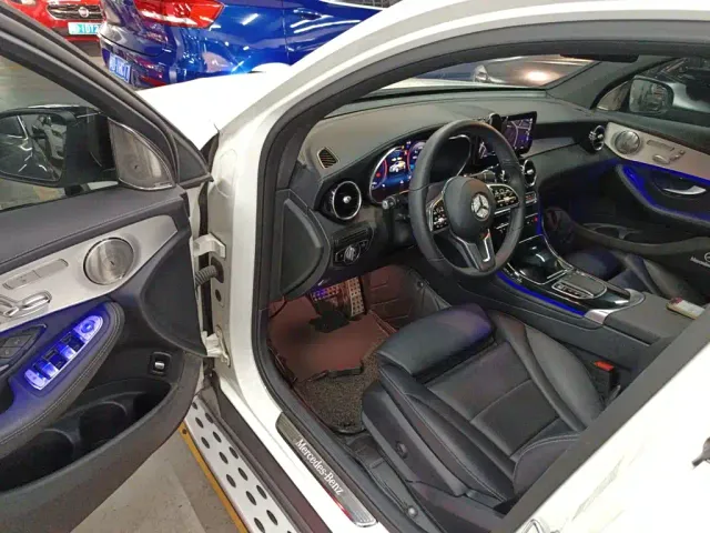Mercedes-Benz GLC Coupe — Фото автомобиля 15