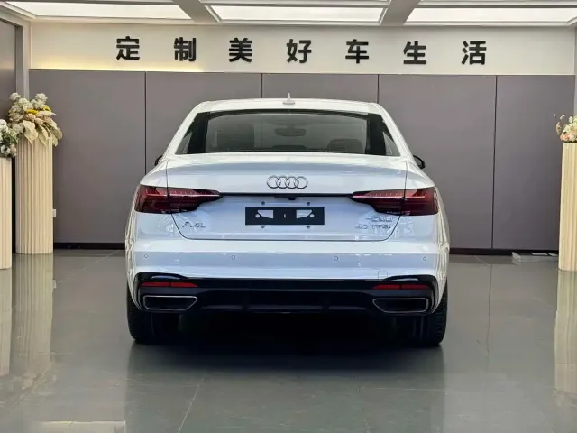 Audi Audi A4L 2022 40 TFSI Fashion Dynamic — Фото автомобиля 8