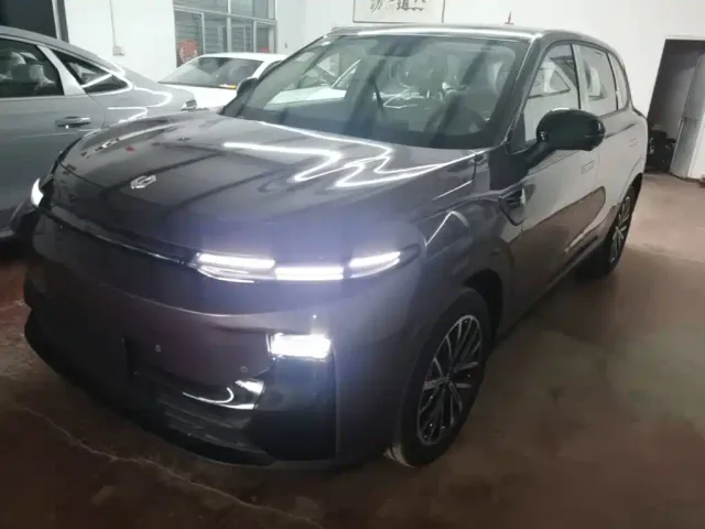 Фотография автомобиля — Leapmotor B10