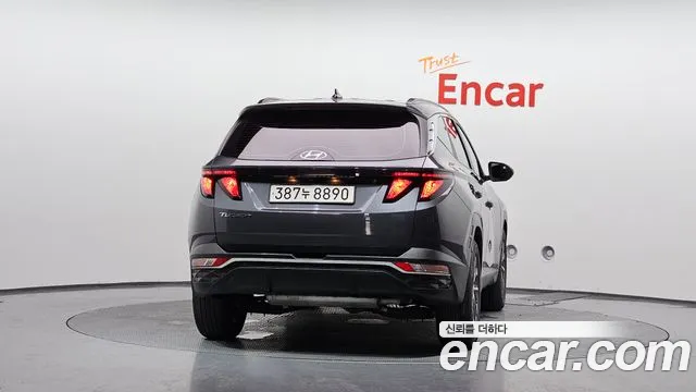 Hyundai Tucson Tucson (NX4) Бензин 1.6 турбо 2WD — Фото автомобиля 2