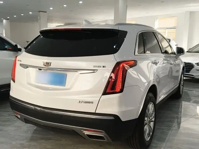Cadillac XT5 — Фото автомобиля 6