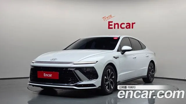 Фотография автомобиля — Hyundai Sonata DN8