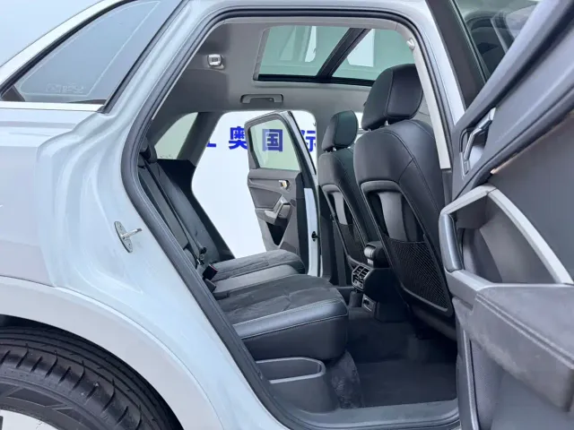 Audi Q3 — Фото автомобиля 17