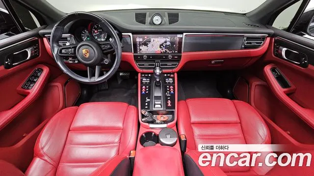 Porsche Macan — Фото автомобиля 7