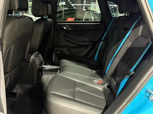 Porsche Macan — Фото автомобиля 8