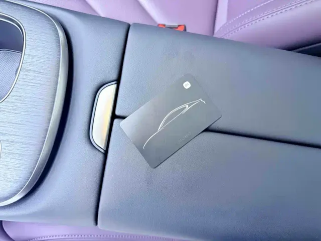 Xiaomi SU7 — Фото автомобиля 15