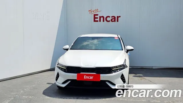 Kia K5 Signature — Фото автомобиля 3